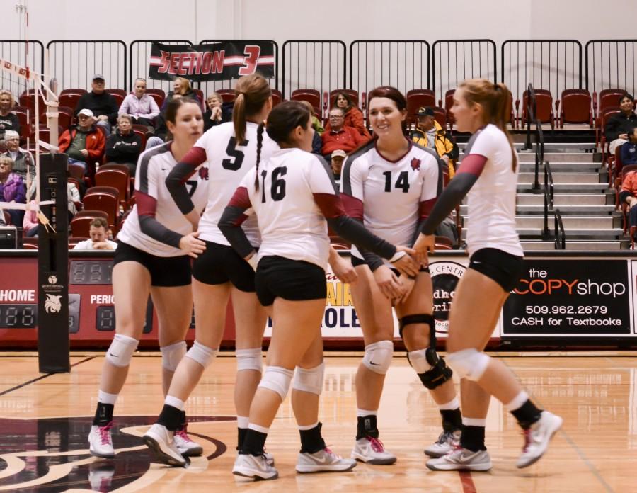 Sports Wildcats squeeze into NCAA Division II Women’s Volleyball