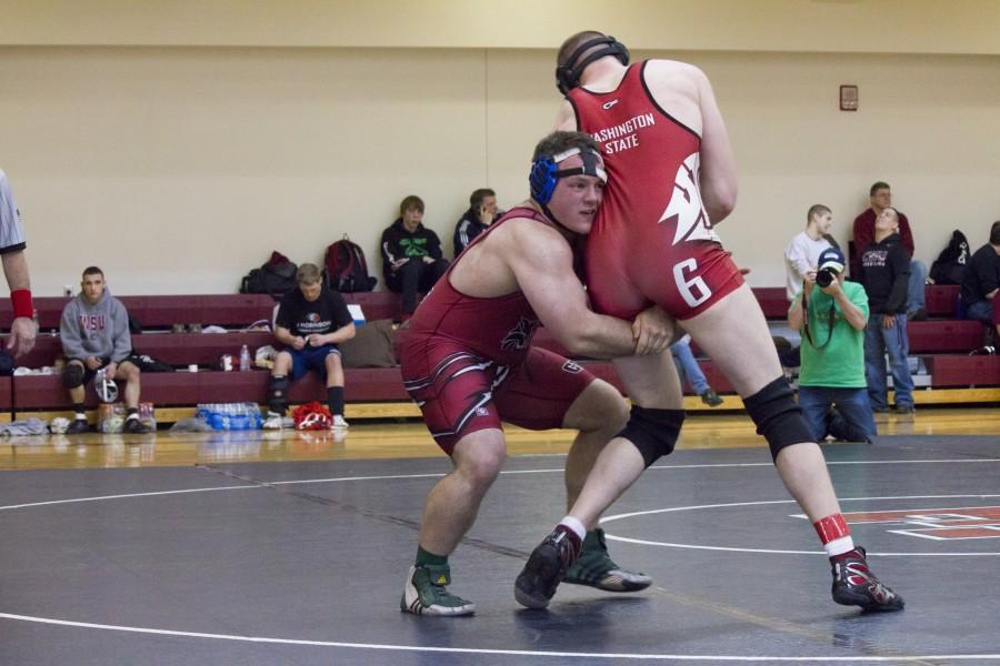 Sports: Wrestling club finishes second at regional tournament and advance eight to nationals