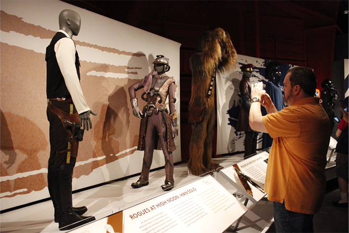 Review: Star Wars costume exhibit at EMP Museum