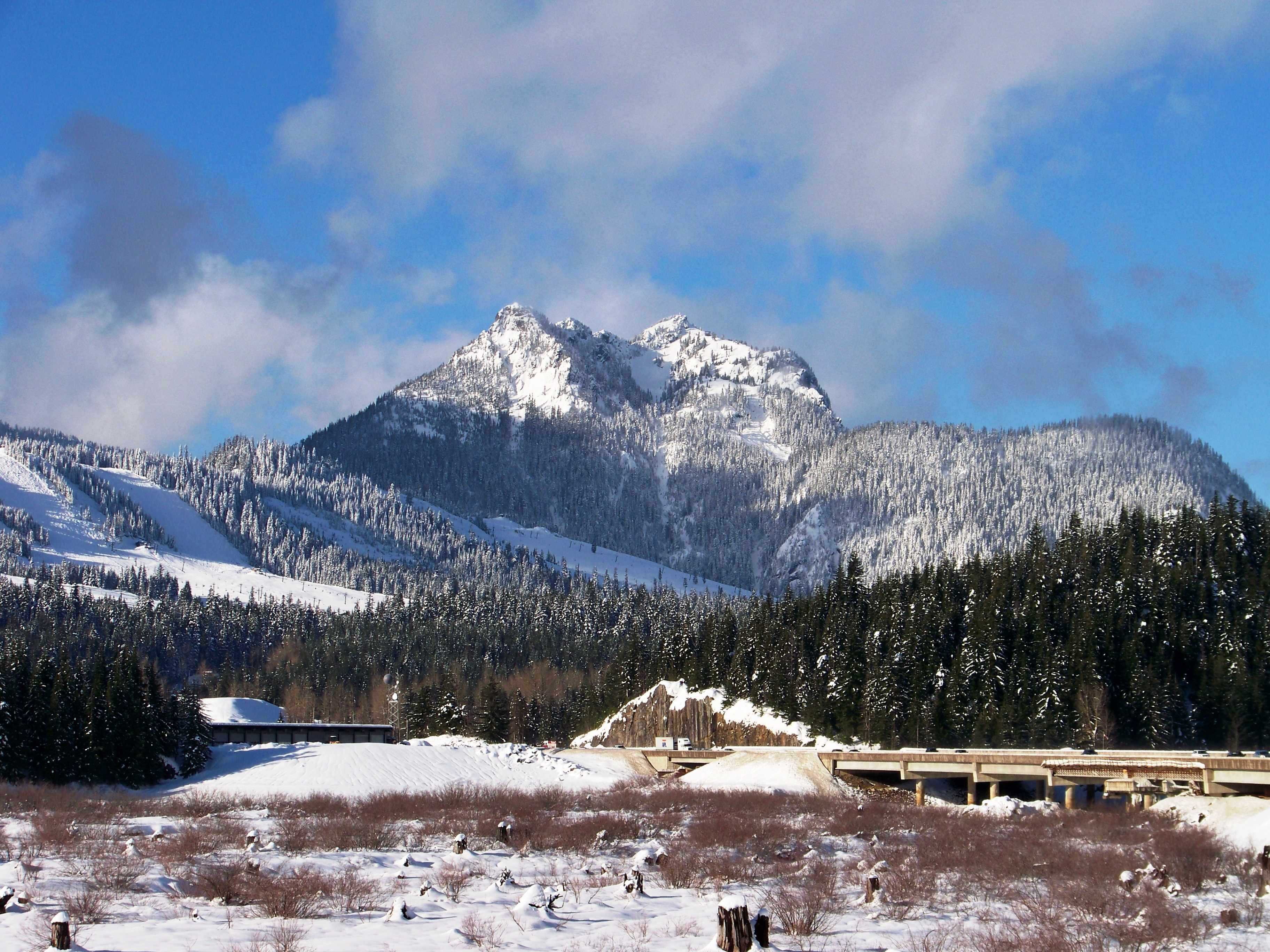 Board of Trustees dinner canceled due to 1-90 Snoqualmie Pass closure ...