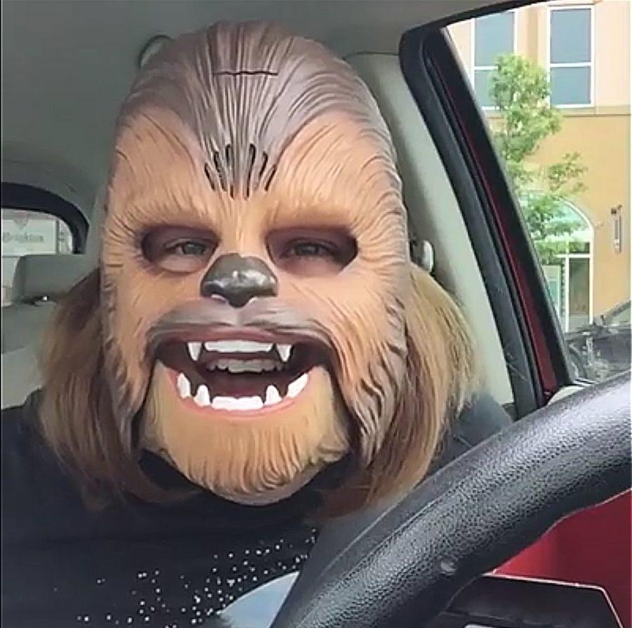We should all be a little more like Chewbacca Mom