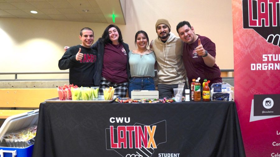 ESC spring night market introduces students to traditional foods