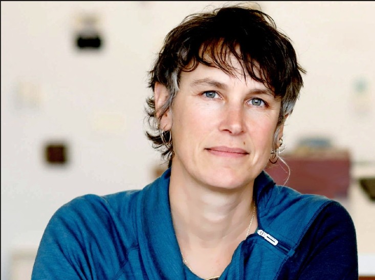 Lion Rock Visiting Writer Series: Elizabeth Bradfield 